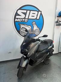 Yamaha X-Max 250