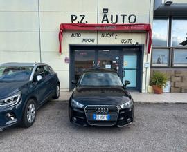 Audi A1 1.6 TDI 105 CV 10/2011