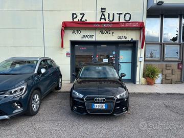 Audi A1 1.6 TDI 105 CV 10/2011