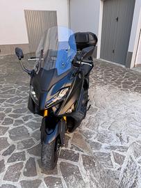 Yamaha T Max 560 - 2024