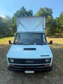 Iveco Daily 35.10 2.5 Turbo - 183.000 km originali