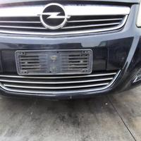 OPEL ZAFIRA 2009 - PARAURTI ANTERIORE