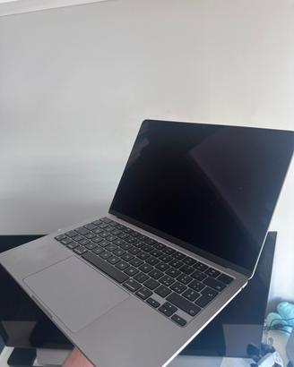 Macbook air m3 16gb ram 256gb