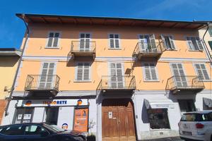 3 LOCALI A GASSINO TORINESE