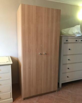 Armadio Ikea, due ante