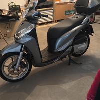 Honda SH300