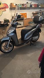 Honda SH300