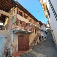 CASA SEMINDIPENDENTE A PIVERONE