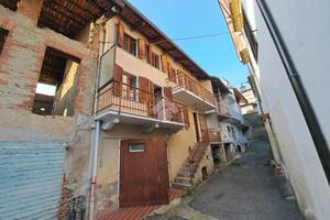 CASA SEMINDIPENDENTE A PIVERONE