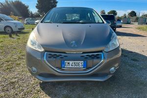 Peugeot 208 1.4 hdi 5 porte AUTOMATICA KM 116.000