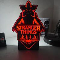 🎬 Lampada LED Stranger Things – Lightbox 3D Artig