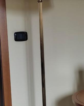 lampada da pavimento
