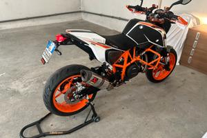 Ktm duke 690 R ABS