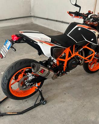 Ktm duke 690 R ABS