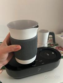 Macchinetta da caffè e montalatte