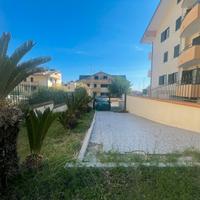 Appartamento 4 vani con giardino di 360 mq