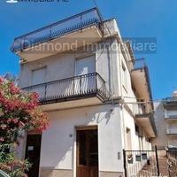 Casa indipendente bifamiliare a mascali