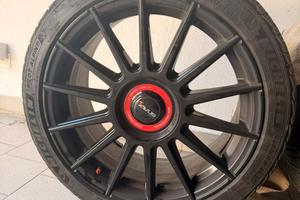 Cerchi avus AC-M09 R18 Con gomme invernali