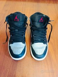 Nike  Air Jordan scarpe
