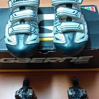 scarpe per bici con attacchi