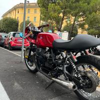 Moto Guzzi V7 (Special Cafe Racer)