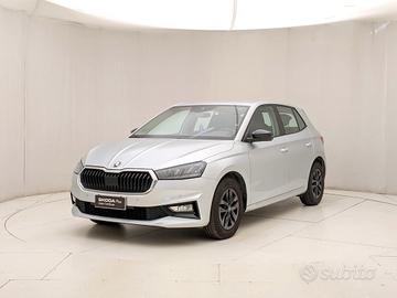 SKODA Fabia 4ª serie - Fabia 1.0 MPI 80 CV Young E