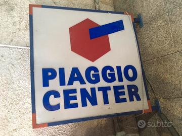 Insegna luminosa bifacciale PIAGGIO CENTER /EPOCA