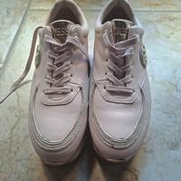 Sneakers Guess modello Reeta scarpe femminili