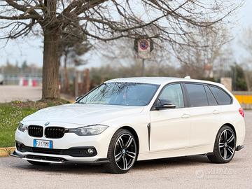 BMW 318I