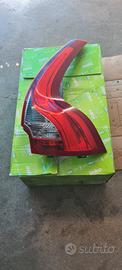 Fanale volvo XC60  posteriore destro 