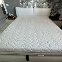 Letto matrimoniale con contenitore