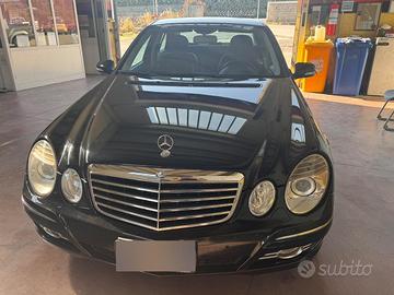 Mercedes Benz Classe E 220 CDI Advandgarde -170CV