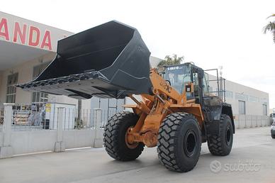 PALA GOMMATA CASE 921/C