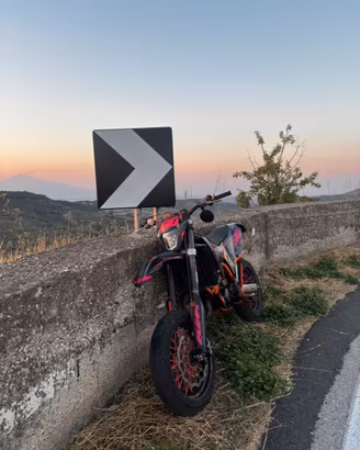 KTM exc 125 TARGATO. 45h di Utilizzo. Leggere sott