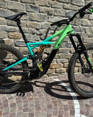 Specialized KENEVO, del 2018, batteria al 100%