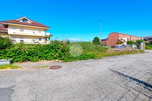 TER. RESIDENZIALE A NONE