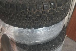 BfGoodrich All Terrain K02 255/75-R17 111/108 S