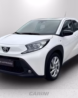 Toyota Aygo x 1.0 active 72cv