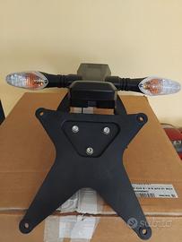 porta targa con freccie hypermotard 821 originale