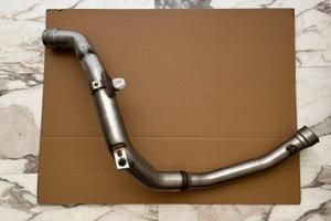 Collettore dekat Ducati 749 - 999