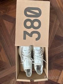 Sneakers Yeezy Boost 380 "Alien"