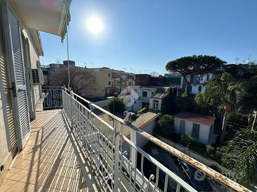 PALAZZINA A NAPOLI