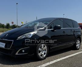 PEUGEOT 5008 BlueHDi 120 S&S Active