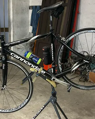 Bici corsa Cannondale Synapse