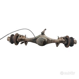 Assale posteriore 4.111 38311g9840 Nissan Cabstar 