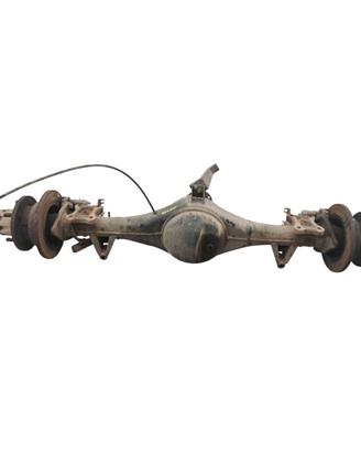 Assale posteriore 4.111 38311g9840 Nissan Cabstar 