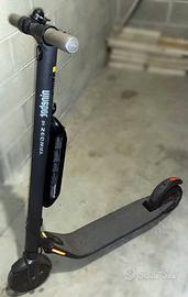 Monopattino Ninebot Segway ES2 pieghevole