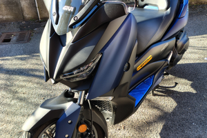 Yamaha xmax