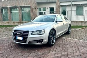 Audi A8 3.0 TDI 250 CV quattro tiptronic