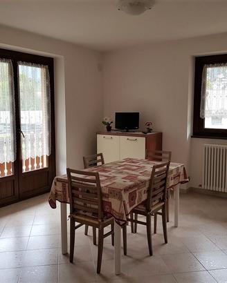 Luminoso bilocale a Chiesa in Valmalenco